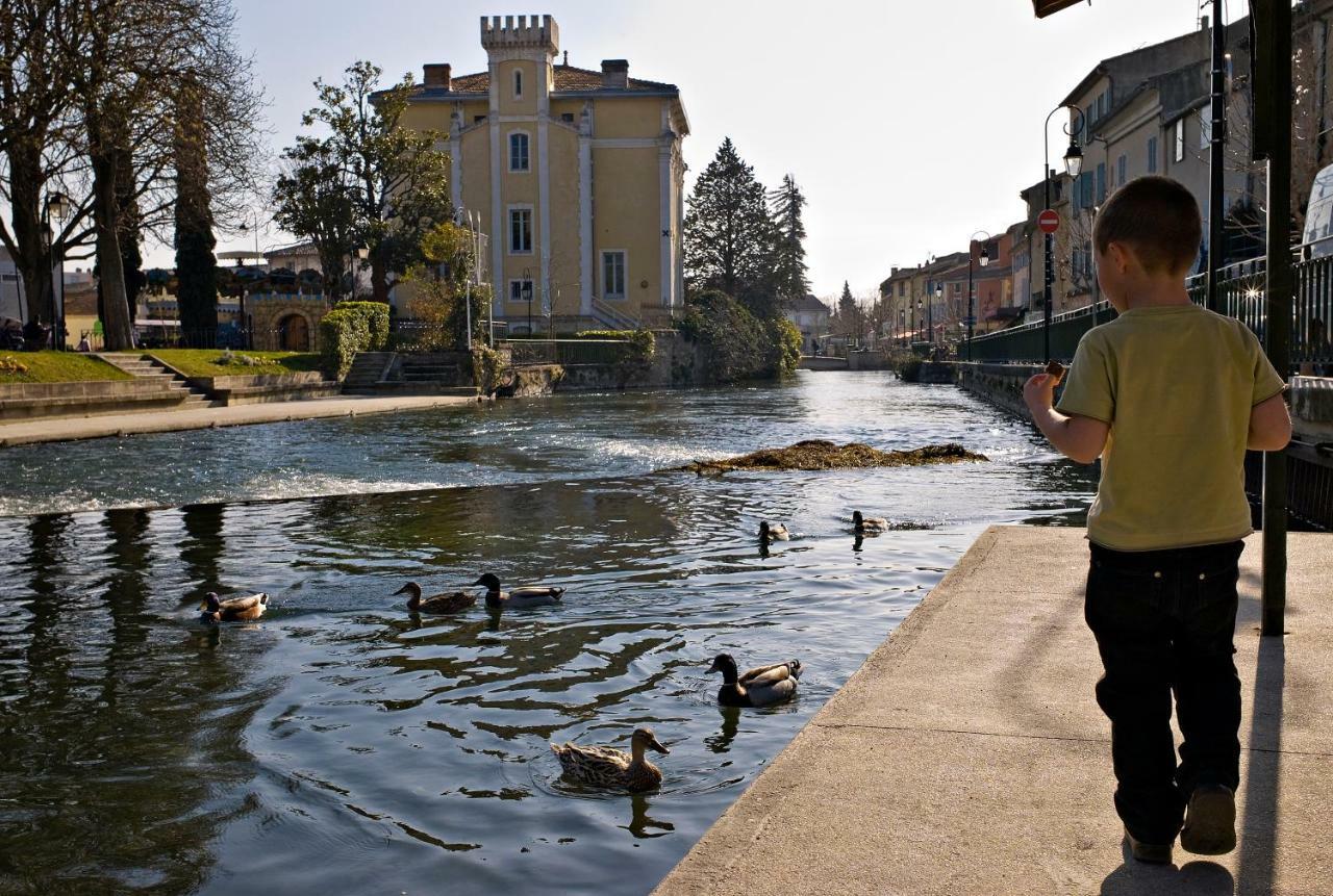 Paradis Dore LʼIsle-sur-la-Sorgue Exteriér fotografie